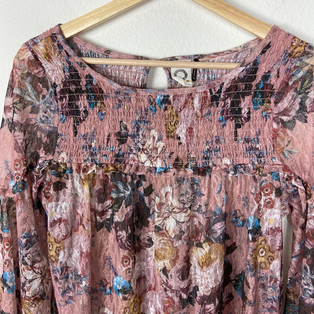 Anthropologie Akemi + Kin Patrizia Floral Blouse Size XS Pink Lace Peasant Top - Picture 12 of 13
